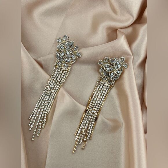 Gold Crystal Rhinestone Fringe Dangle Earrings – Elegant Statement Piece - Picture 9 of 9